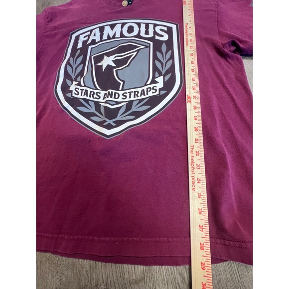 Famous stars and straps - Picture 5 of 7